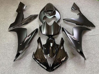 Matte Black Style 2004-2006 R1 Fairings