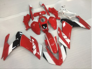 Red and White Gloss 2015-2018 R3 Fairings